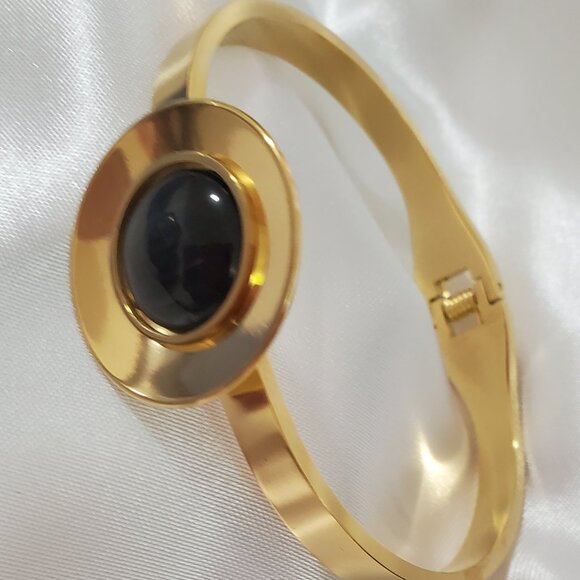 18k gold plated stainless steel Black and Gold Bracelets - Picture 3 of 7